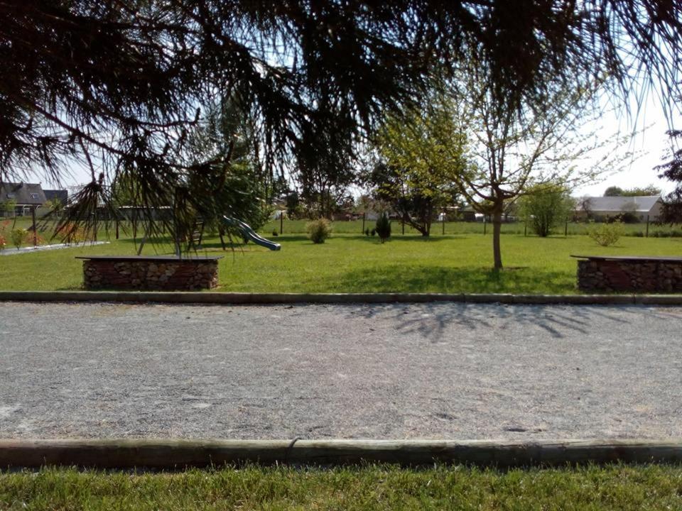 La Grange De La Gandonnerie Villa Baugé Екстериор снимка