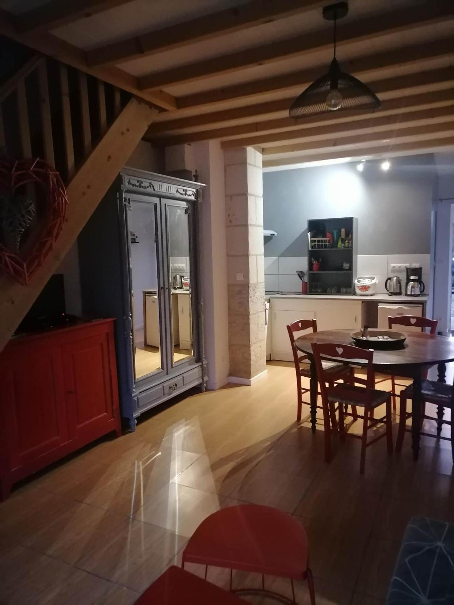 La Grange De La Gandonnerie Villa Baugé Екстериор снимка
